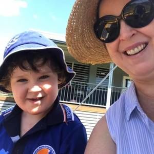 Meet your Posher, Tania